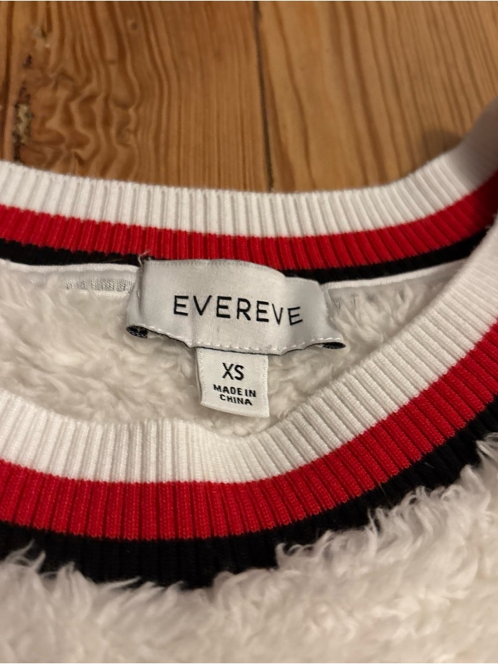 Evereve Womens Top Size XS Ivory Koda Sherpa Varsity Pullover Outdoor - Picture 2 of 4